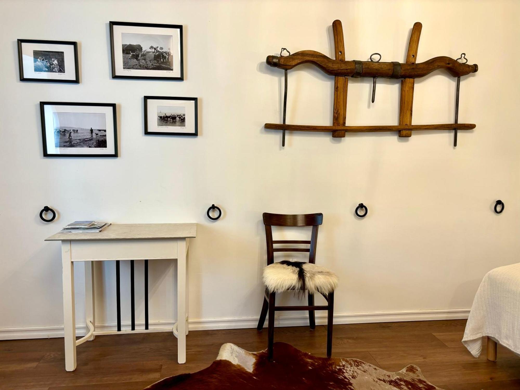 Erdos Vendeghaz Pecsely Hotel Buitenkant foto